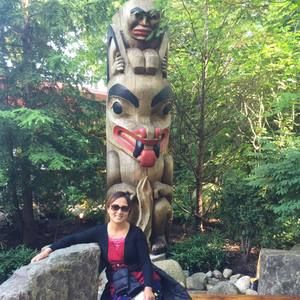 Meet your Posher, Debbie