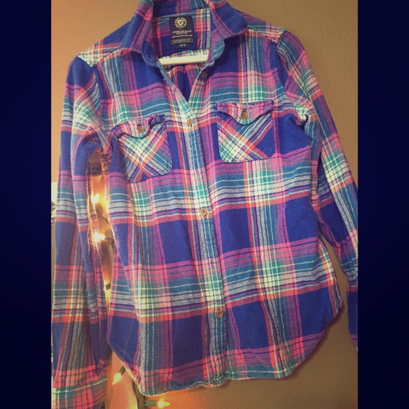 American eagle Plaided flannel - Picture 1 of 3
