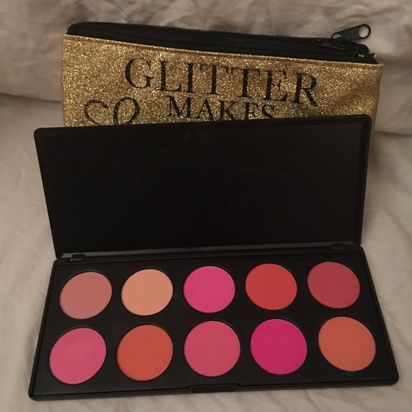 BLUSH SET 💗 10 DIFFERENT SHADES