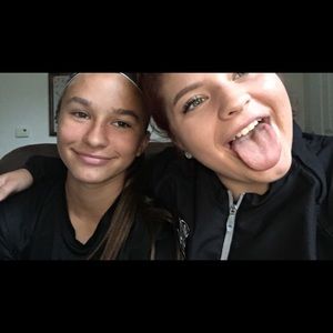 Meet your Posher, Devinne