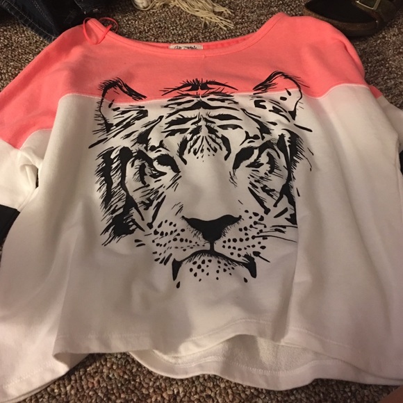 Aeropostale sweater