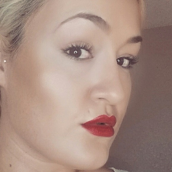 Meet your Posher, Terri'll