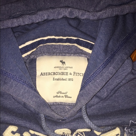 Abercrombe & Fitch boy's hoodie - Picture 2 of 2