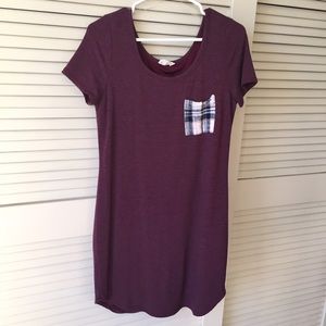 Boutique Bo Bell brand maroon tee shirt dress