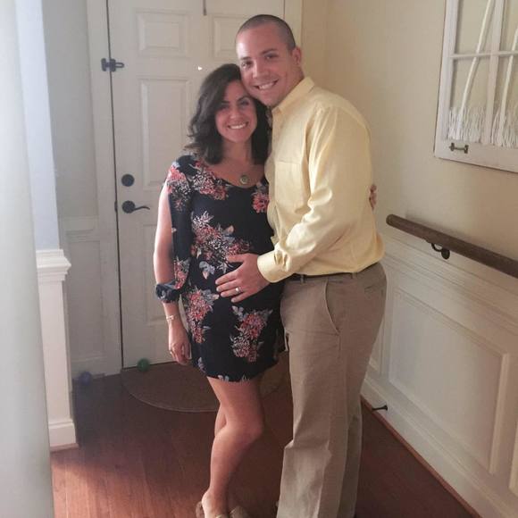 Meet your Posher, Carly - Picture 1 of 1