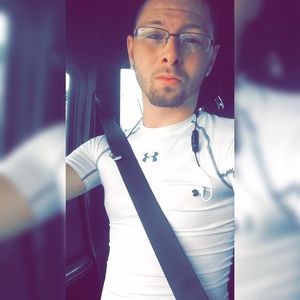 Meet your Posher, Dillian