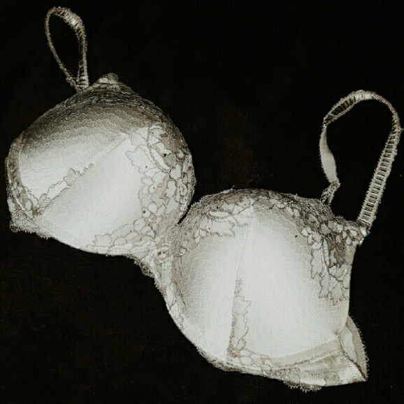 Victoria's Secret Bombshell Bra
