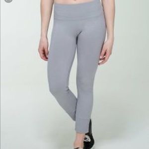 Lululemon ebb to street crop leggings
