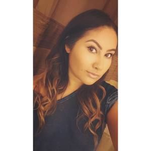 Meet your Posher, Andrea