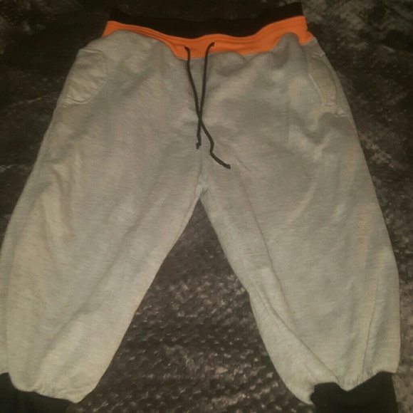 Jogger Pants Knee Length