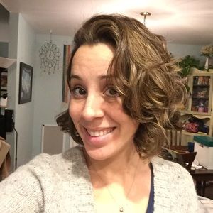 Meet your Posher, Jennifer