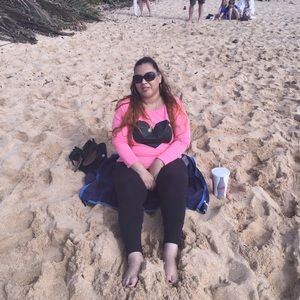 Meet your Posher, Olivia