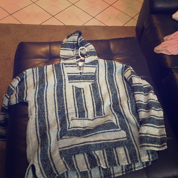 Unisex size XL mint/baby blue Baja hoodie