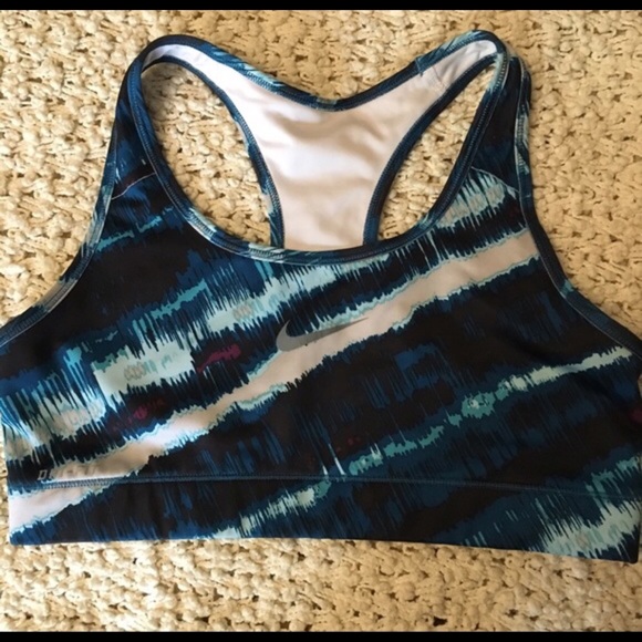 Nike sports bra