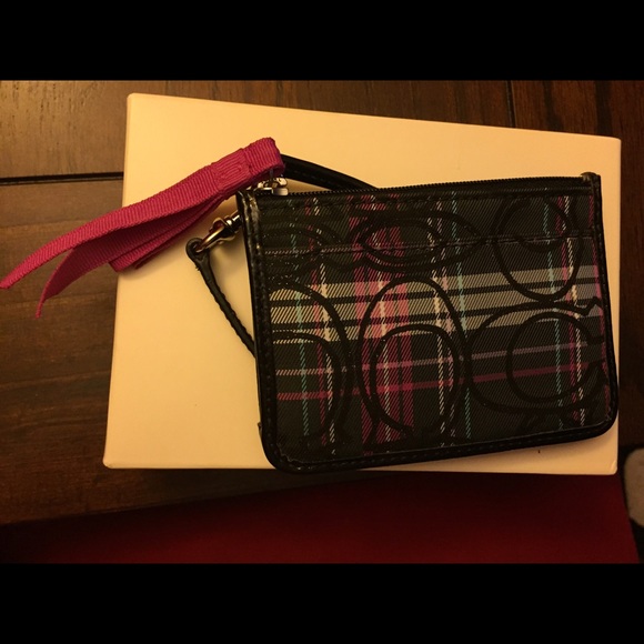 Authentic Coach - Picture 2 of 3