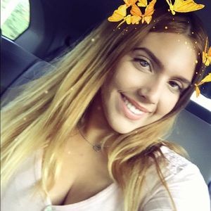 Meet your Posher, Natalie