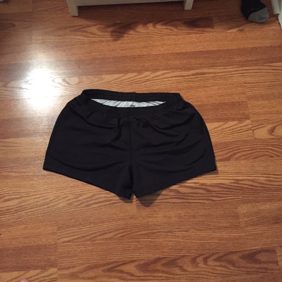 Ativa Running Shorts