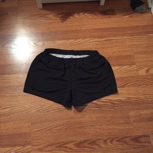 Ativa Running Shorts
