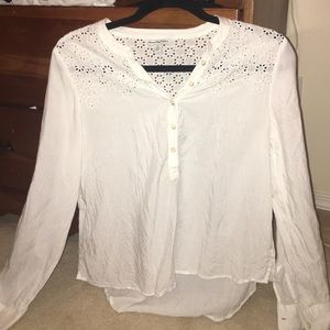 white comfy but cute blouse