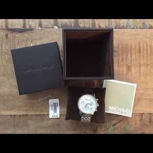 Michael Kors MK5020 Chronological Watch Pearl