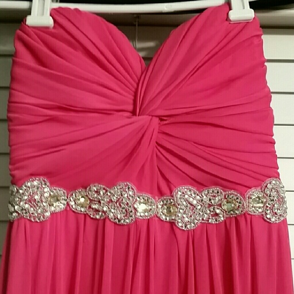 PROM DRESS!! - Picture 3 of 3