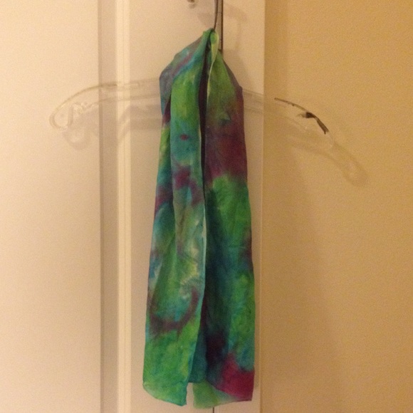 Women's scarf