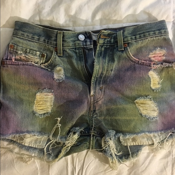 Urban Outfitters Levi's Urban Renewal Shorts