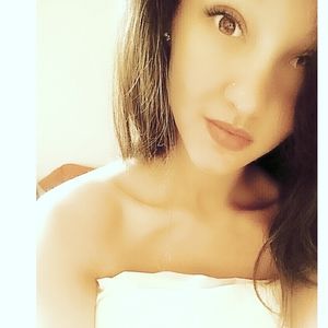 Meet your Posher, Savannah