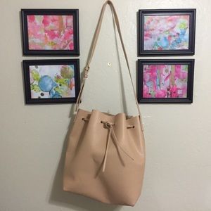Forever 21 bucket bag