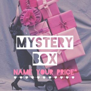 Mystery Box for @elysxy83 😘