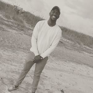 Meet your Posher, Brandon