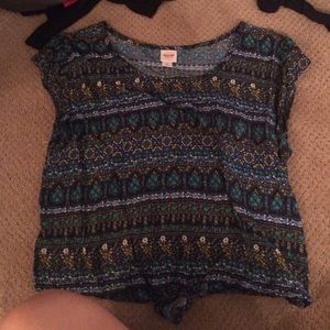 Mossimo supply co large top