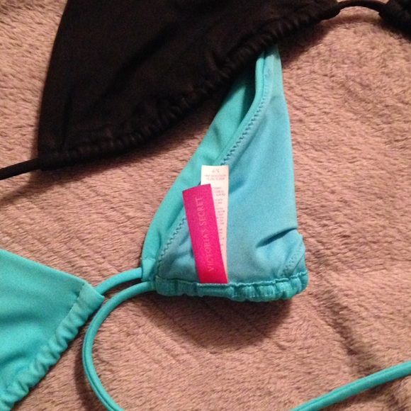 Victoria's Secret triangle bikini tops - Picture 2 of 2