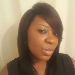 Meet your Posher, Natosha