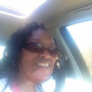 Meet your Posher, Yvonne