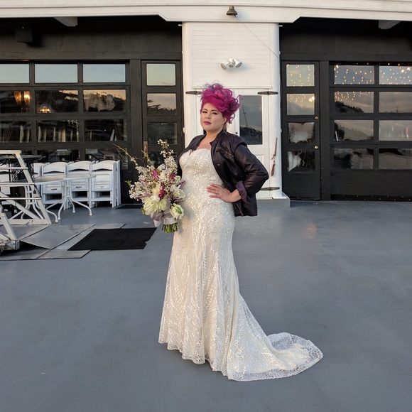 About me!! - Picture 2 of 6