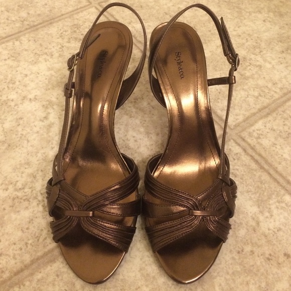 *New* Bronze heels, 2 inches