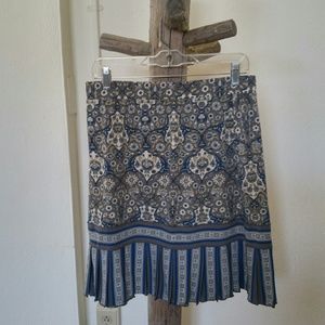 Max Studio skirt. Has matching tunic