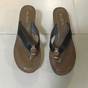 Aldo Wedge Sandals Size 7.5