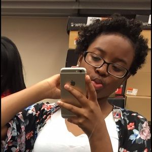 Meet your Posher, Rechelle