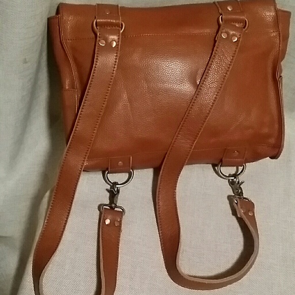 VERE VERTE MIDI LEATHER convertible backpack - Picture 3 of 8