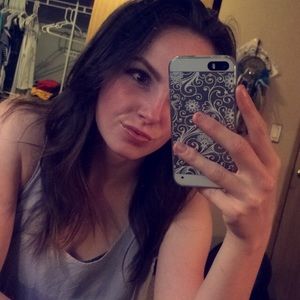 Meet your Posher, Mackenzie