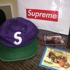 Supreme Hat