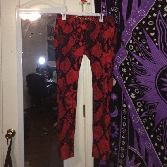 snake print skinny jeans
