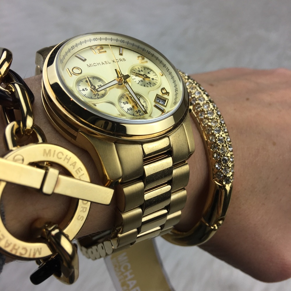 Michael Kors gold runway chronograph watch - Picture 4 of 4