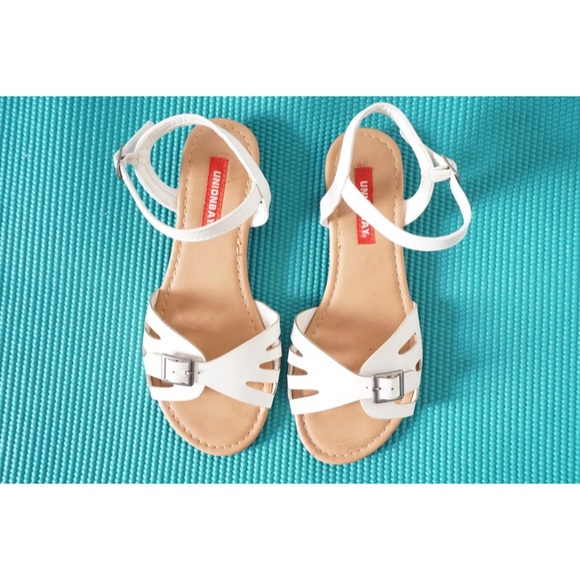 Unionbay Ankle Strapped Sandals