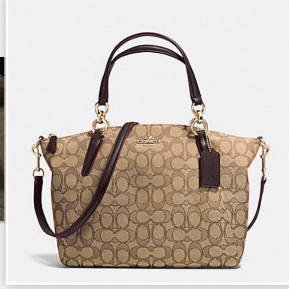SOLD🚫🆑New Coach Small Kelsey Satchel Signature