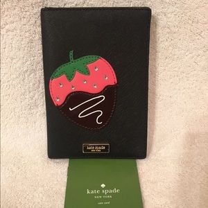 Kate Spade Passport Holder (NWOT)