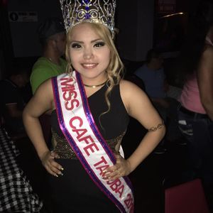 Meet your Posher, Bibi