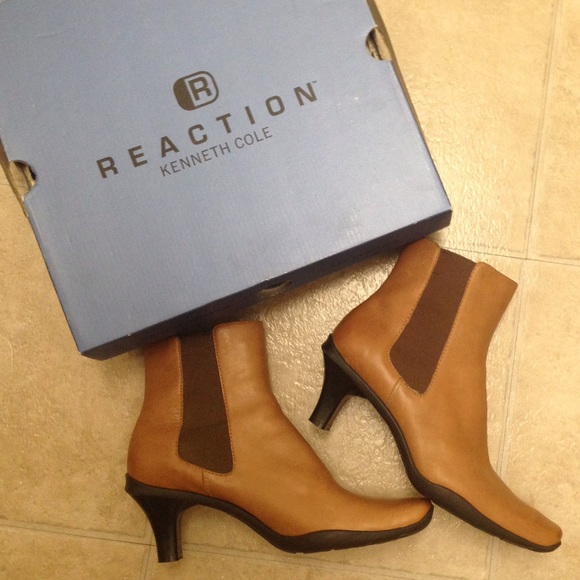 Kenneth Cole Reaction Boots